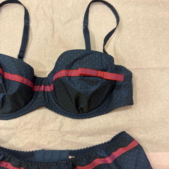 Agent Provocateur Knickers Forever 3 Piece Bra Suspender Lingerie Size 34C M - Picture 3 of 11